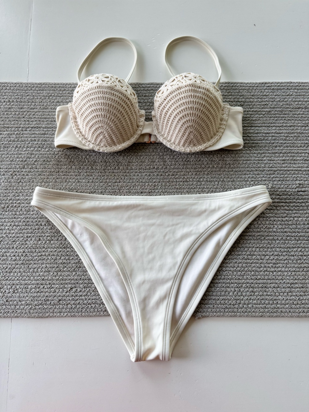 Shade & Shore Ivory Cream Crochet Bikini Set Top 34B Bottom Medium - Picture 2 of 7